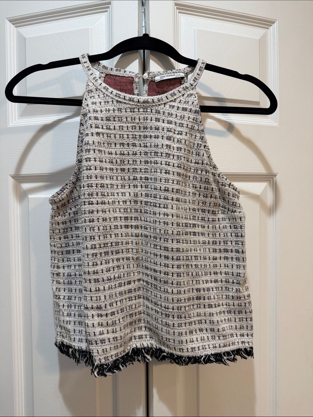 Zara Women’s Black and White Textured Sleeveless High Neck Fringe Top Size M